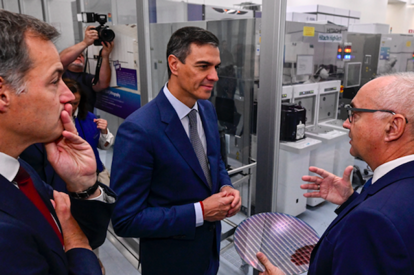 Spanish Prime Minister, Pedro Sanchez, and Belgian Prime Minister Alexander De Croo, both toured Imec's nanotechnology research centre in Leuven (Image: BELGA PHOTO DIRK WAEM)