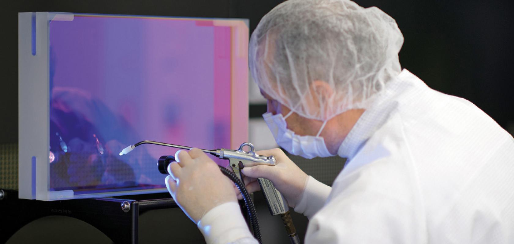Laseroptik provides expertise to €18m PriFUSIO Laser Fusion Research project Laseroptik will develop a new generation of highly powerful, reliable and cost-effective precisely coated optics for the PriFUSIO laser fusion research project